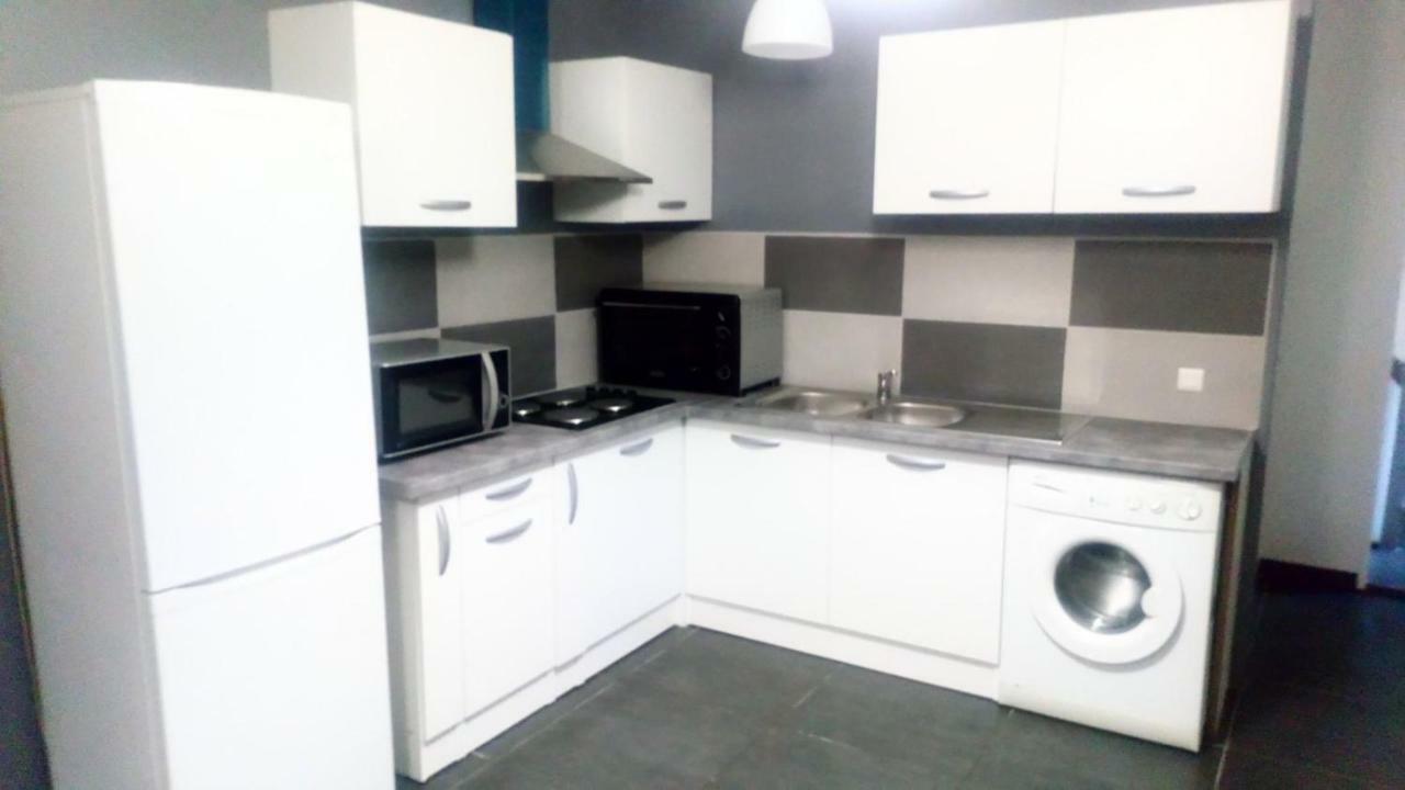 Maison Duplex & Appartement Sur Cour La Ferté-Gaucher Екстериор снимка