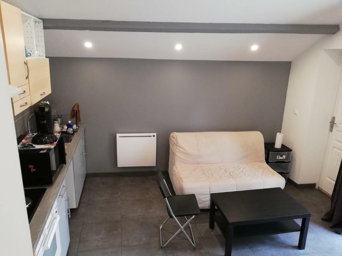 Maison Duplex & Appartement Sur Cour La Ferté-Gaucher Екстериор снимка