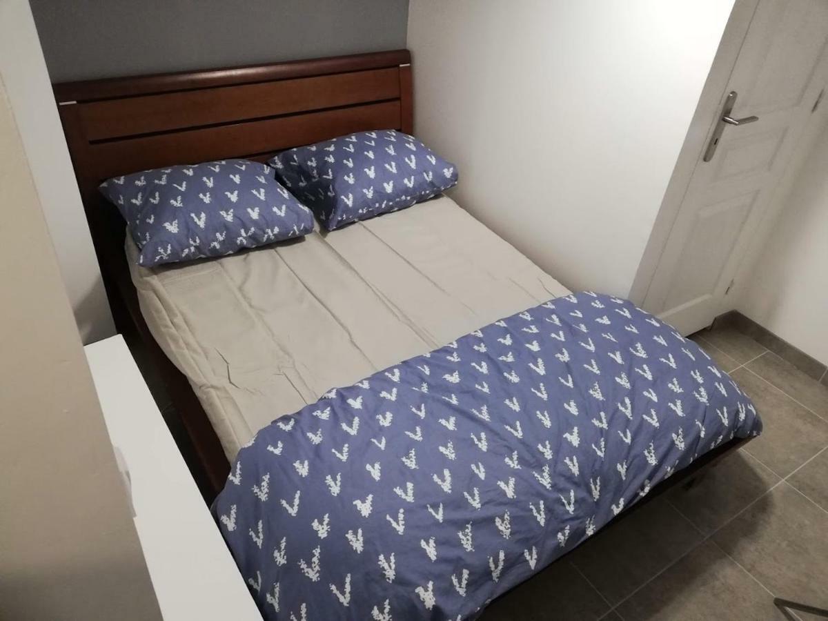 Maison Duplex & Appartement Sur Cour La Ferté-Gaucher Екстериор снимка